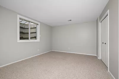 2965 Englewood Avenue SE, Grand Rapids, MI 49508 - Photo 13