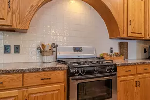 8484 24th Ave, Jenison, MI 49428 - Photo 9