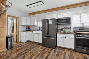 1284 Maple Grove Rd, Jackson, MI 49201 - Photo 9