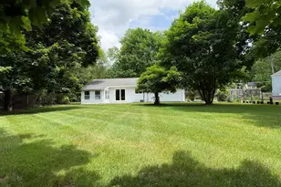 463 Wright St, Jonesville, MI 49250 - Photo 23