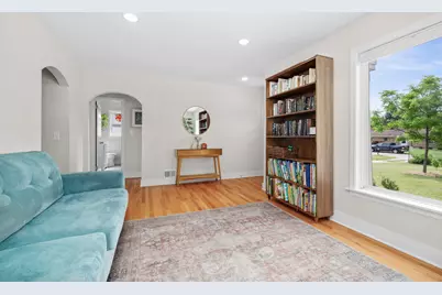 2053 Seventh Street NW, Grand Rapids, MI 49504 - Photo 7