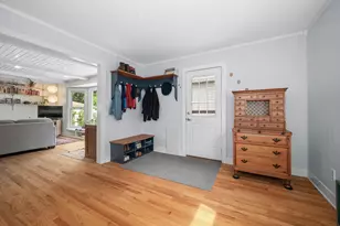2053 7th St NW, Grand Rapids, MI 49504 - Photo 25