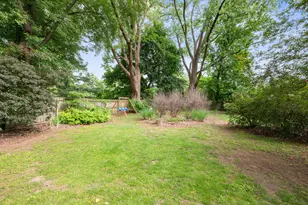 2053 7th St NW, Grand Rapids, MI 49504 - Photo 39