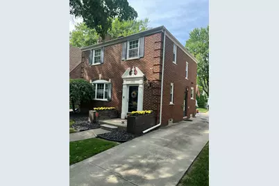 456 Manor Street, Grosse Pointe Farms, MI 48236 - Photo 1