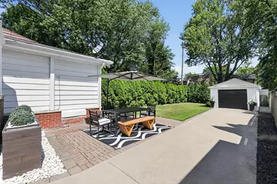 456 Manor Street, Grosse Pointe Farms, MI 48236 - Photo 5