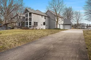 6340 Butternut Dr, West Olive, MI 49460 - Photo 5