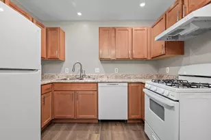 2975 Englewood Ave SE, Grand Rapids, MI 49508 - Photo 7