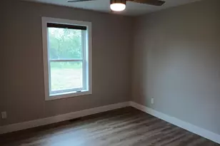 208 Taylors Ct, Scottville, MI 49454 - Photo 17