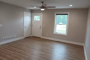208 Taylors Ct, Scottville, MI 49454 - Photo 9