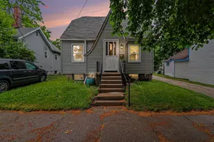 286 3rd St, Manistee, MI 49660 - Photo 21