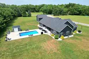 17045 Woodside Ln, Three Rivers, MI 49093 - Photo 45