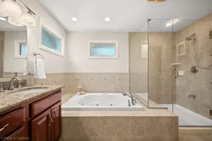 1346 Desmond St, Saint Joseph, MI 49085 - Photo 31