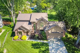 6718 Forest Park Dr, Troy, MI 48098 - Photo 3