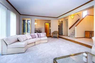 6718 Forest Park Drive, Troy, MI 48098 - Photo 7