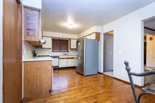 6718 Forest Park Dr, Troy, MI 48098 - Photo 11