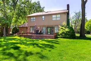 6718 Forest Park Dr, Troy, MI 48098 - Photo 35