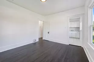 1735 Clairmount Ave, Detroit, MI 48206 - Photo 9
