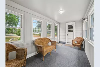 1358 N Lakeshore Drive, Ludington, MI 49431 - Photo 7