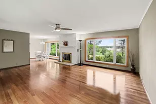 1358 N Lakeshore Dr, Ludington, MI 49431 - Photo 15
