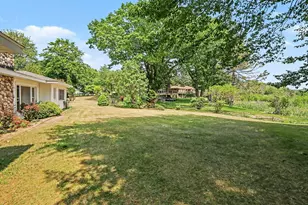 1358 N Lakeshore Dr, Ludington, MI 49431 - Photo 25