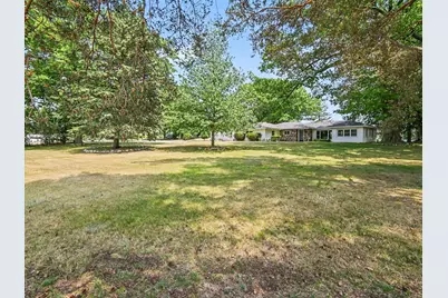 1358 N Lakeshore Drive, Ludington, MI 49431 - Photo 29