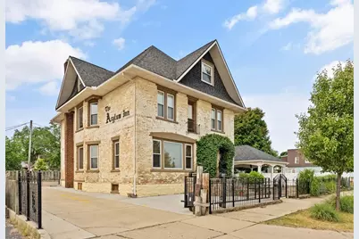 424 Huron Street, South Haven, MI 49090 - Photo 3