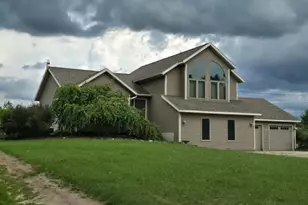 15530 Snauble Ave NE, Cedar Springs, MI 49319 - Photo 5