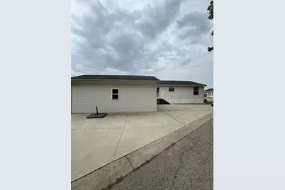 818 Raisin River Road, Three Rivers, MI 49093 - Photo 23
