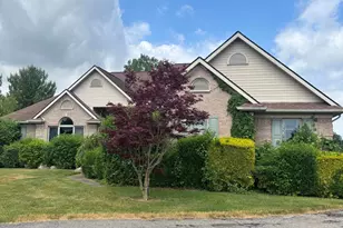9216 Mirage Lake Dr, Milan, MI 48160 - Photo 9