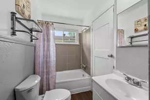 10028 Stahelin Ave, Detroit, MI 48228 - Photo 13