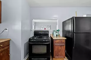 10028 Stahelin Ave, Detroit, MI 48228 - Photo 11