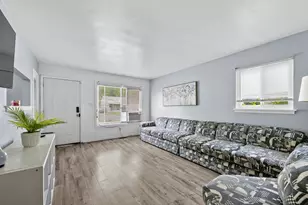 10028 Stahelin Ave, Detroit, MI 48228 - Photo 23