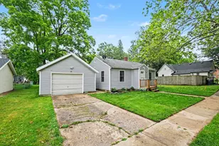 111 Oliver St, Bangor, MI 49013 - Photo 23
