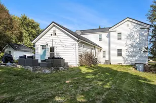 2960 Cedar Lake Rd, Howell, MI 48843 - Photo 27