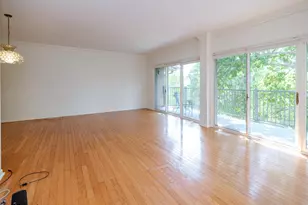 4040 Greenleaf Cir, Kalamazoo, MI 49008 - Photo 5