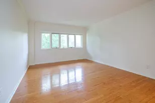 4040 Greenleaf Cir, Kalamazoo, MI 49008 - Photo 13