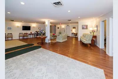 4040 Greenleaf Circle #409, Kalamazoo, MI 49008 - Photo 7
