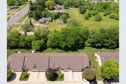 35907 Fierimonte Drive, Clinton Twp, MI 48035 - Photo 27