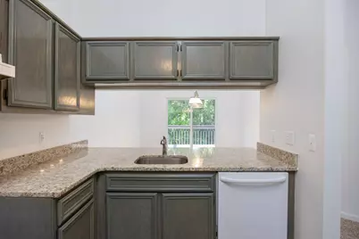 35907 Fierimonte Drive, Clinton Twp, MI 48035 - Photo 5