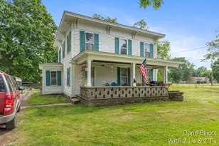 925 E Isham St, Lyons, MI 48851 - Photo 9
