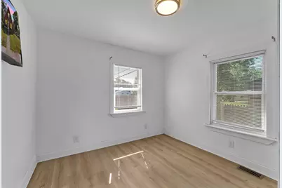 21004 Reimanville Avenue, Ferndale, MI 48220 - Photo 15