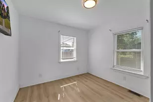 21004 Reimanville Ave, Ferndale, MI 48220 - Photo 15