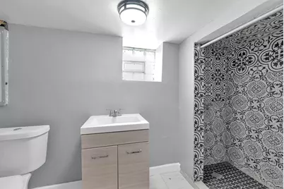 21004 Reimanville Avenue, Ferndale, MI 48220 - Photo 25