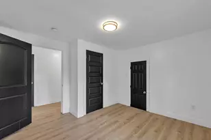 21004 Reimanville Ave, Ferndale, MI 48220 - Photo 17