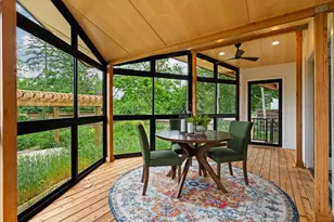 2050 Camelot Rd, Ann Arbor, MI 48104 - Photo 23