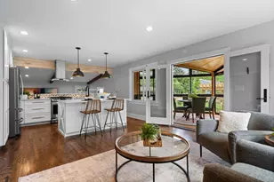2050 Camelot Rd, Ann Arbor, MI 48104 - Photo 19