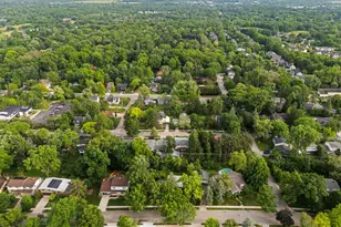 2050 Camelot Rd, Ann Arbor, MI 48104 - Photo 59