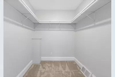 2050 Camelot Road, Ann Arbor, MI 48104 - Photo 35