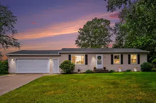 5495 Rockridge Dr NE, Comstock Park, MI 49321 - Photo 1