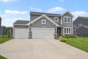 6677 Dutton Trail Dr SE, Caledonia, MI 49316 - Photo 3